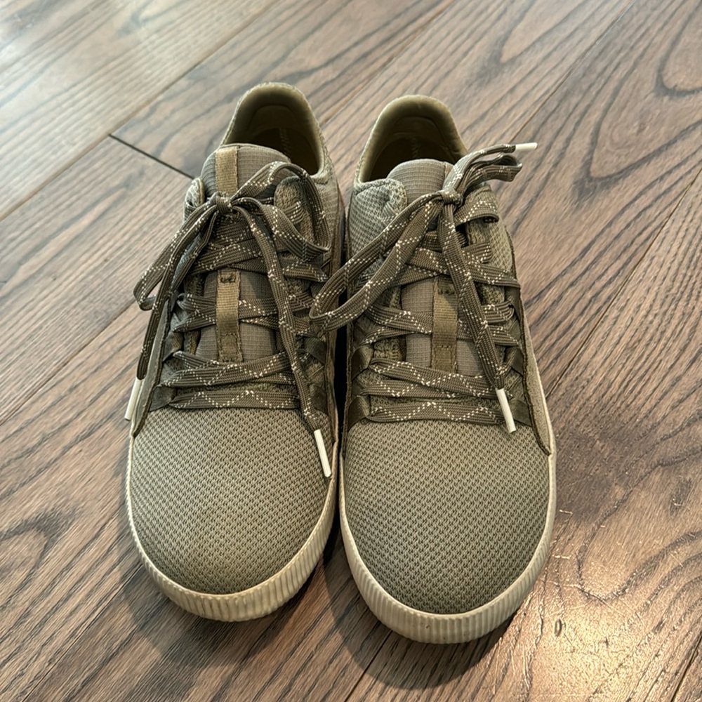 Sorel sneakers